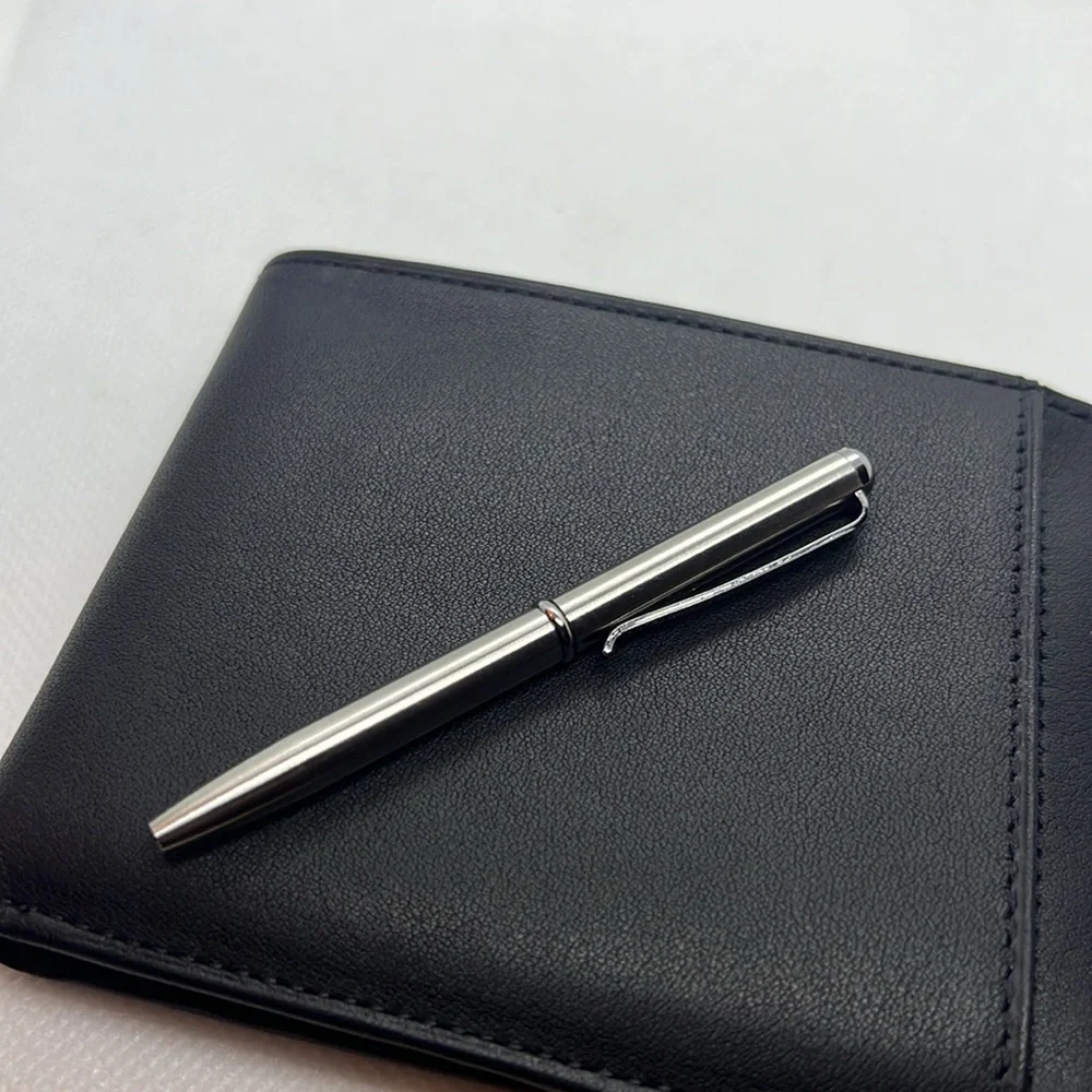 Perry Ellis Black Bi-Fold Soft Leather Wallet Pocket Planner - 10 Card Pockets